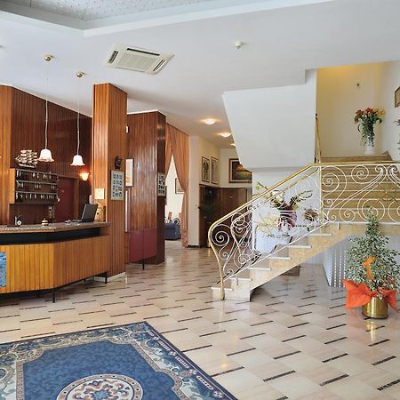 Hotel Clipper Pesaro Zewnętrze zdjęcie